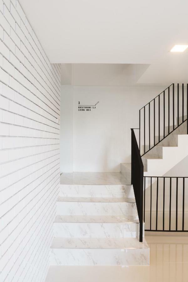 โรงแรม Zivi Nimman 3*